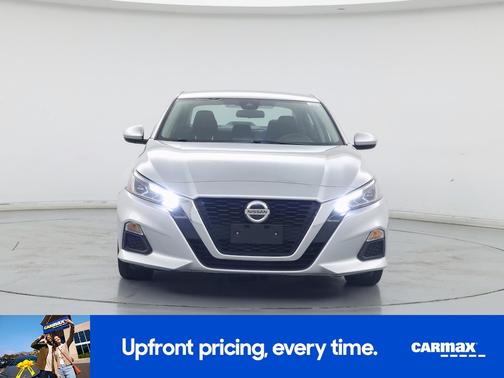 2022 Nissan Altima SV