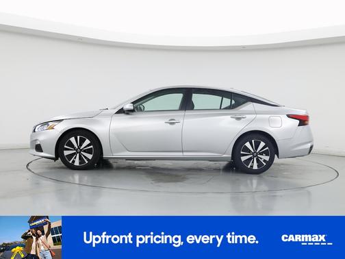 2022 Nissan Altima SV