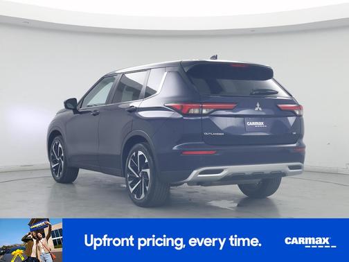 Blue 2024 Mitsubishi Outlander SE
