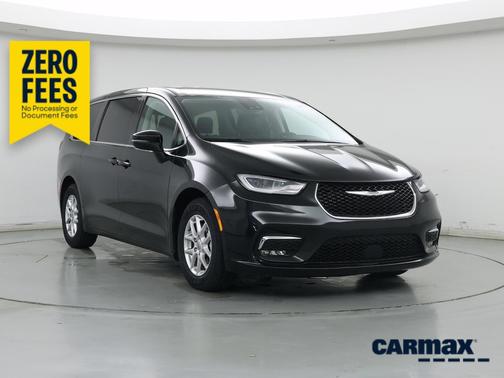 Black 2023 Chrysler Pacifica Touring L