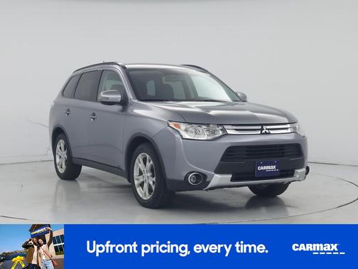 Gray 2015 Mitsubishi Outlander SE