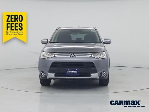 Gray 2015 Mitsubishi Outlander SE