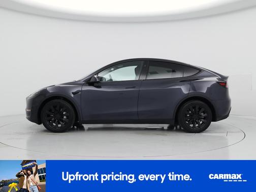 Gray 2024 Tesla Model Y Long Range