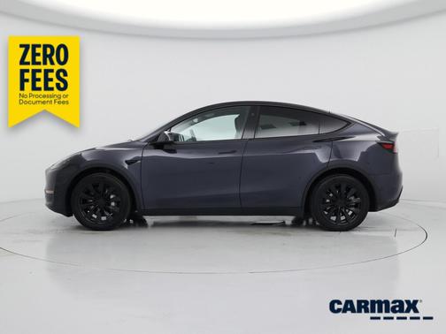 Gray 2024 Tesla Model Y Long Range