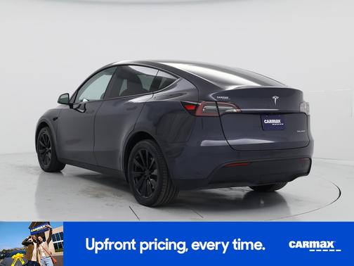 Gray 2024 Tesla Model Y Long Range