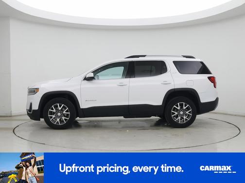 White 2023 GMC Acadia SLT