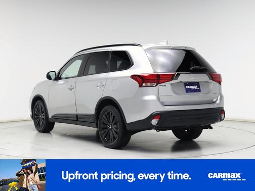 2020 Mitsubishi Outlander LE