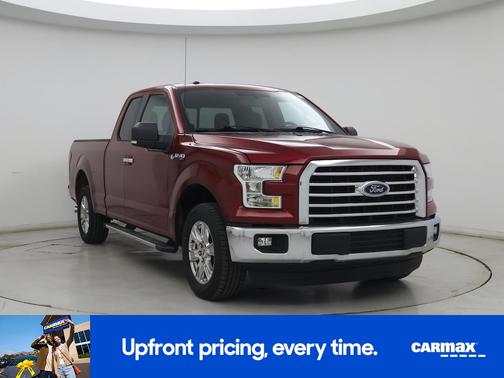Red 2016 Ford F-150 XLT