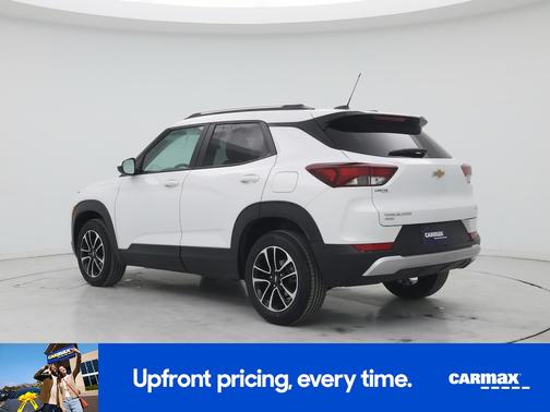 White 2025 Chevrolet Trailblazer LT