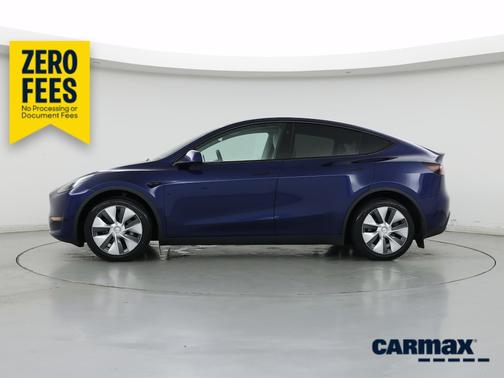 Blue 2023 Tesla Model Y Long Range