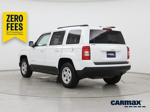 White 2016 Jeep Patriot Sport