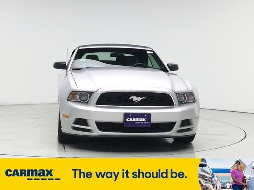2014 Ford Mustang V6