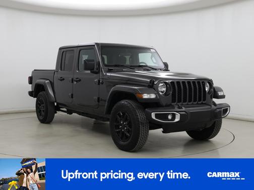 2022 Jeep Gladiator Sport