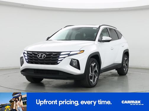 White 2023 Hyundai TUCSON SEL