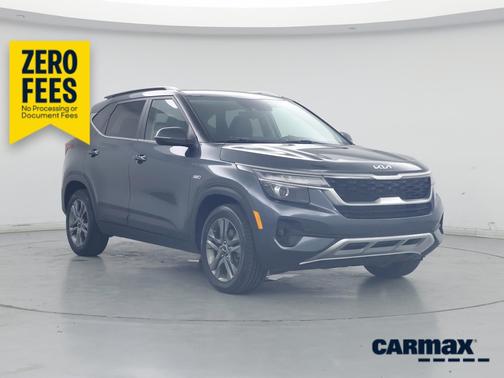 Gray 2023 Kia Seltos S