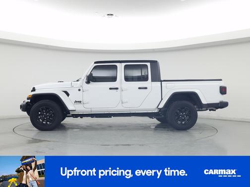 2022 Jeep Gladiator Altitude