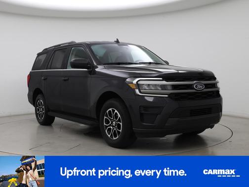Gray 2024 Ford Expedition XLT