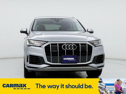 2023 Audi Q7 Premium Plus