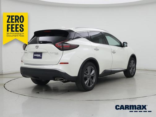 White 2023 Nissan Murano Platinum