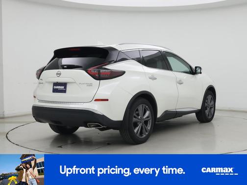 White 2023 Nissan Murano Platinum