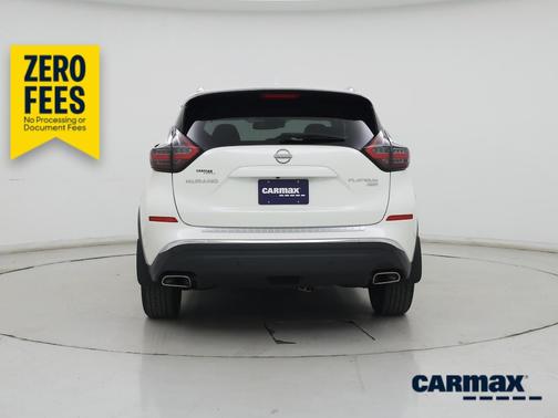 White 2023 Nissan Murano Platinum