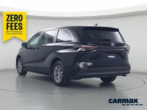 Black 2025 Toyota Sienna LE