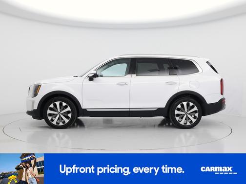 White 2021 Kia Telluride S