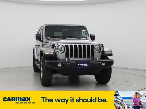2020 Jeep Wrangler Unlimited Sahara Altitude