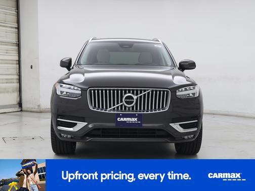 2023 Volvo XC90 B6 Plus