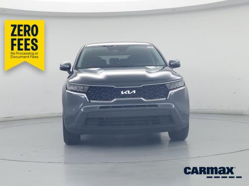 Gray 2023 Kia Sorento LX
