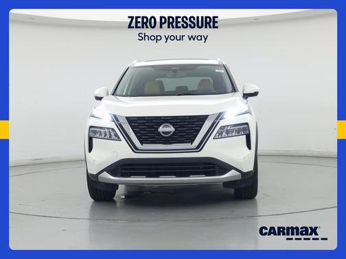 White 2023 Nissan Rogue Platinum