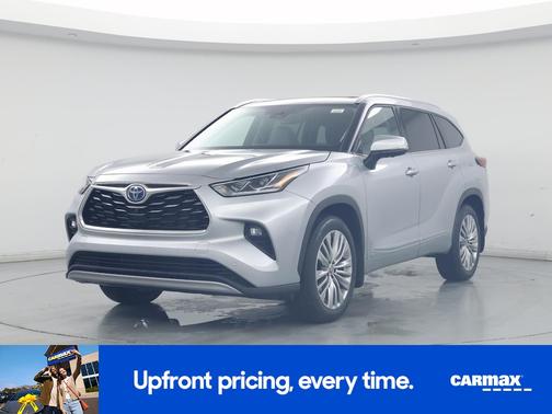 2023 Toyota Highlander Hybrid Platinum