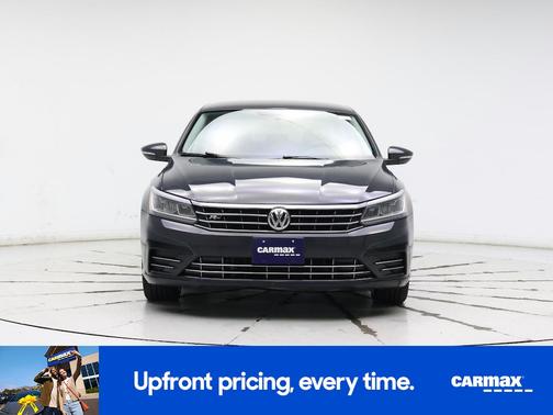 2017 Volkswagen Passat R-Line
