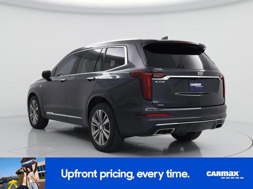 Gray 2022 Cadillac XT6 Premium Luxury
