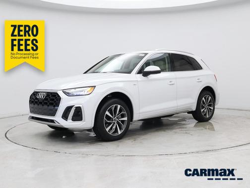 White 2024 Audi Q5 S-Line Premium Plus