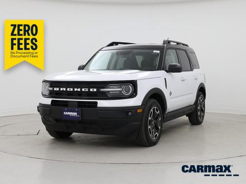 White 2024 Ford Bronco Sport Outer Banks