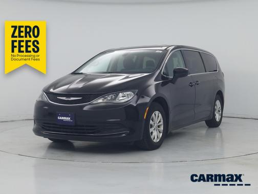 Burgundy 2017 Chrysler Pacifica Touring