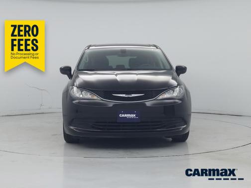 Burgundy 2017 Chrysler Pacifica Touring