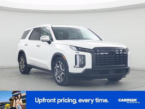 White 2023 Hyundai PALISADE Limited