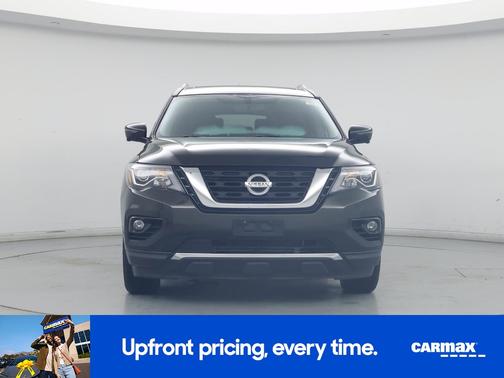 2017 Nissan Pathfinder SL