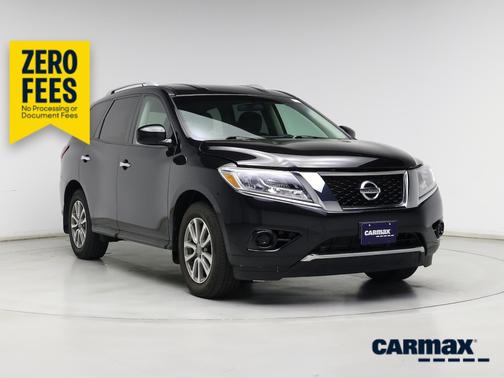 Black 2016 Nissan Pathfinder S