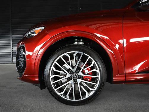 2025 Audi SQ5 3.0T Premium Plus