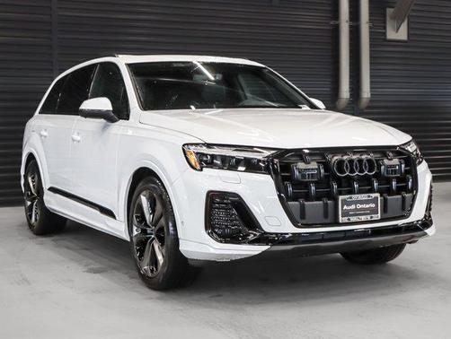 2026 Audi Q7 55 Premium Plus