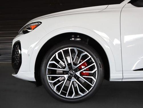 2025 Audi SQ5 3.0T Premium Plus
