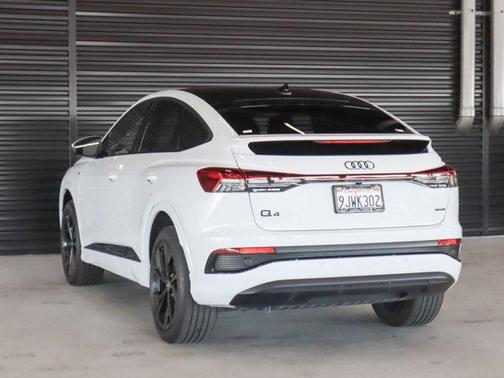 2024 Audi Q4 e-tron Premium Plus 50 quattro