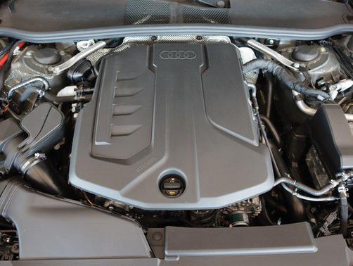 2025 Audi A5 Premium Plus TFSI quattro S tronic