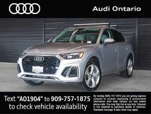 2022 Audi Q5 45 S line Premium Plus
