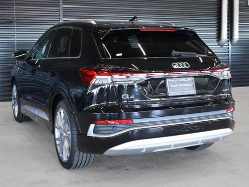 2025 Audi Q4 e-tron Prestige 55 quattro