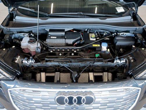 2025 Audi Q4 e-tron Prestige 55 quattro