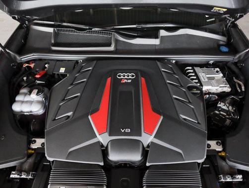 2025 Audi RS Q8 4.0T